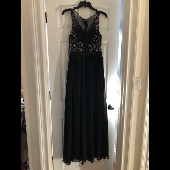 Black Sequin Top Maxi Dress with Side Slit - Picture 4 of 5